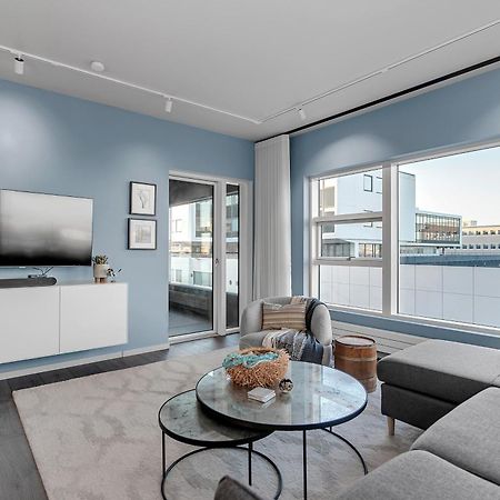 Sunny Central Reykjavik Apartment - Harbour View Zewnętrze zdjęcie